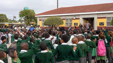 Schulhof der Walmer Primary School in Südafrika