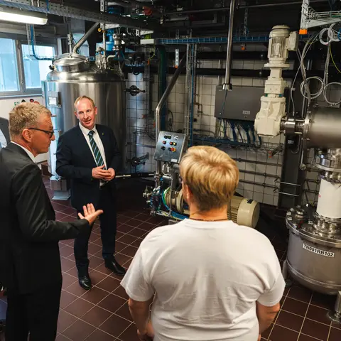 Vertreter der IDA Ireland zu Besuch bei der Schwabe-Gruppe in Deutschland