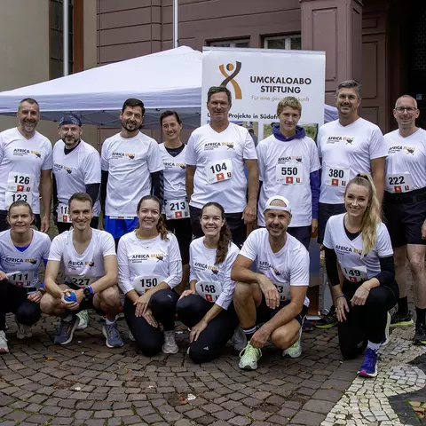 Das Africa-Runners-Team beim Turmberglauf 2024 in Durlach.